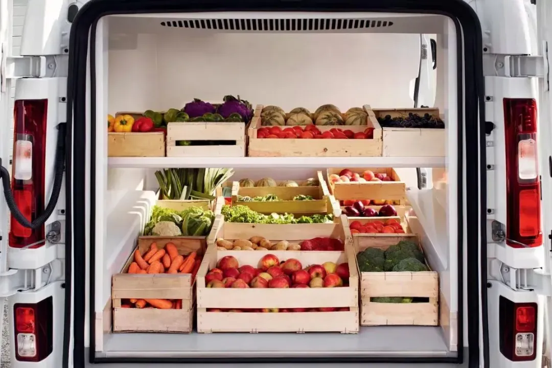 Aménagement & Location de Véhicules Frigorifiques pour Fruits & Légumes  | ANAS CARS